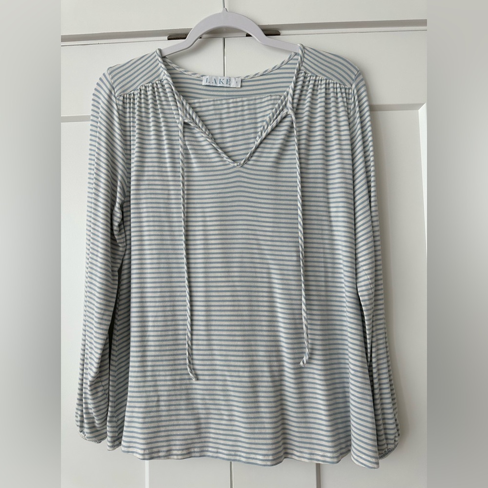 LAKE PAJAMAS, SIZE SMALL